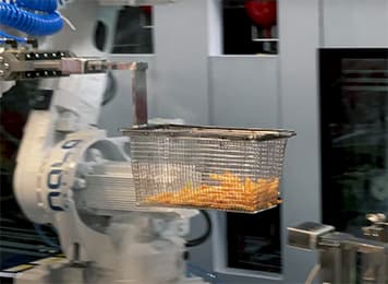 Robot arm with fryer basket